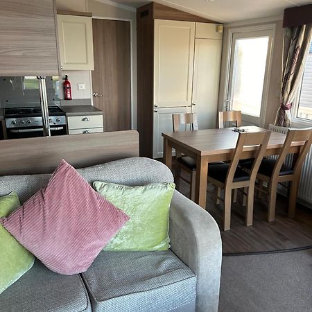 3 Bedroomed Caravan With Amazing Sea Views! Scarborough Exterior foto